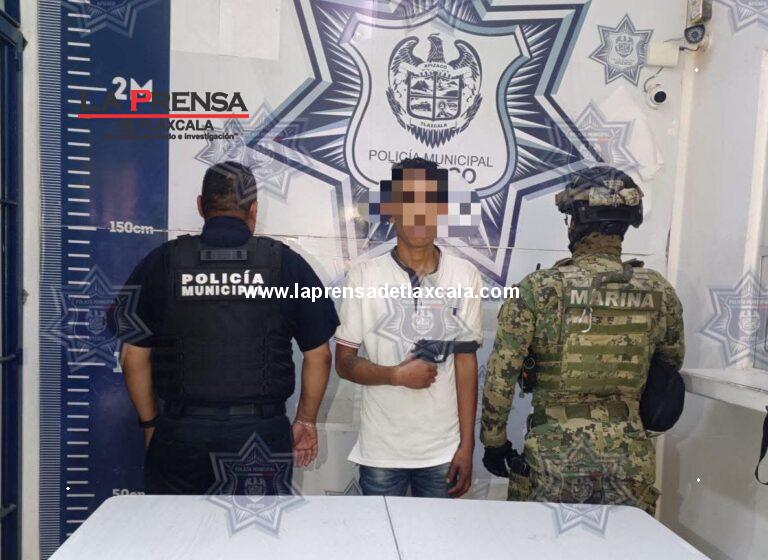 Detiene policía de Apizaco a masculino armad0.