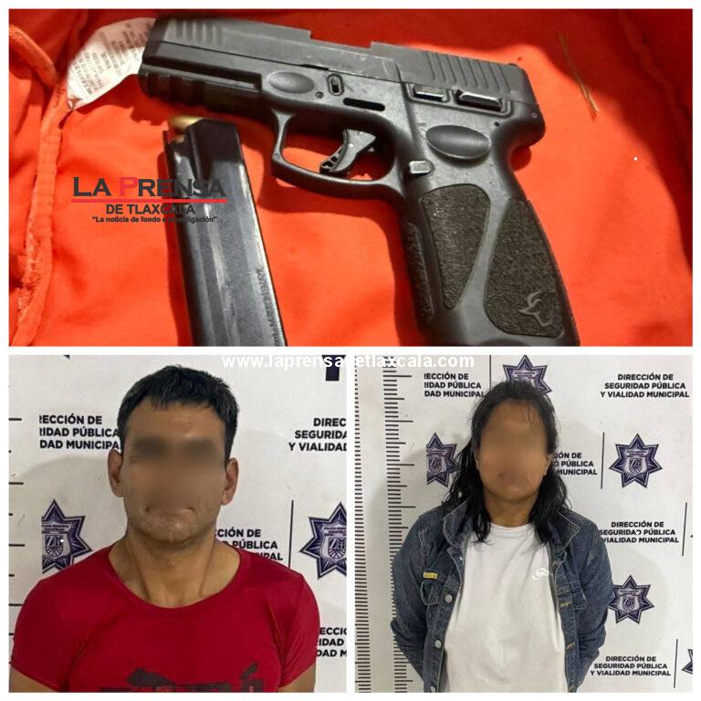 Detienen a la Kimberly y al Brayan en Zacatelco; hasta que “el bote” los separe.