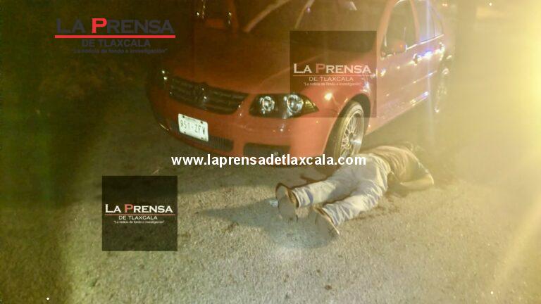 Balacera en Tlaxco deja un policía muerto y un delincuente abatido