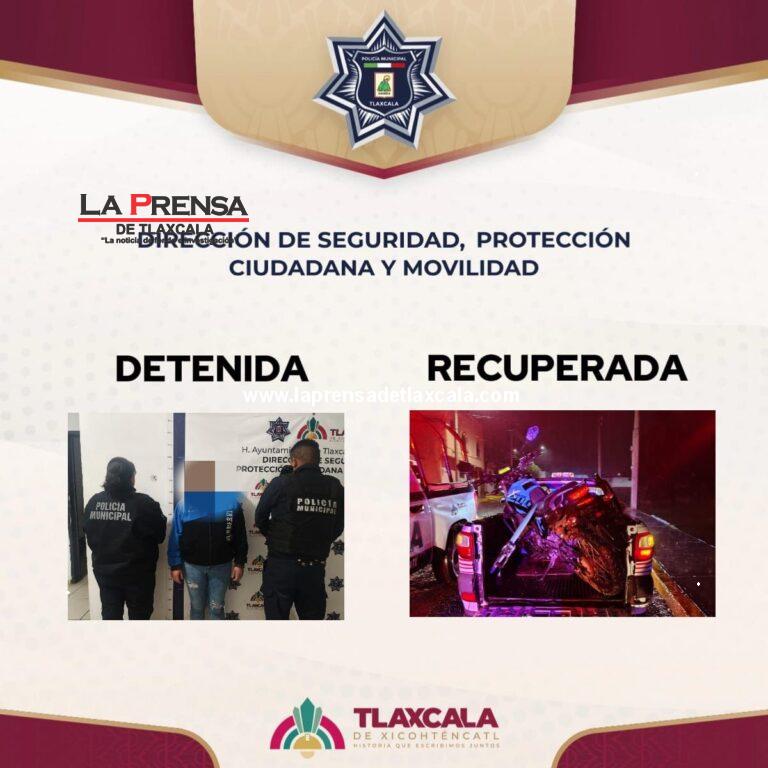 Recupera policía municipal de Tlaxcala motocicleta con reporte de robo y detiene a una mujer en el Sabinal.
