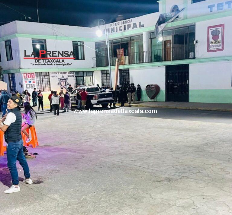 Presunta ladrona se salva de ser linchad4 en Tetlanohcan.
