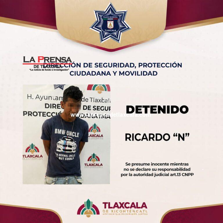 Frustra Policía de Tlaxcala robo en comercio del centro y asegura objetos con apariencia de arma.