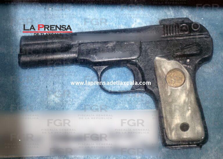 FGR logra sentencia de 2 años y 6 meses contra hombre detenido con arma de fuego en Xalostoc.
